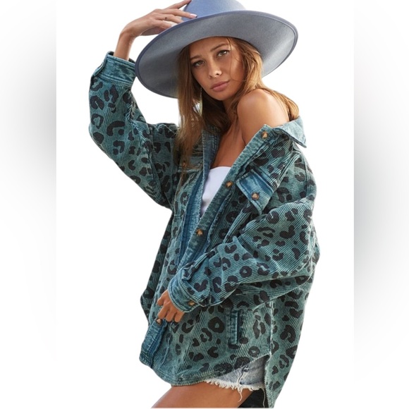 NWOT Bibi Vintage washed Teal Leopard Corduroy Button Up Shirt Jacket - Picture 3 of 9